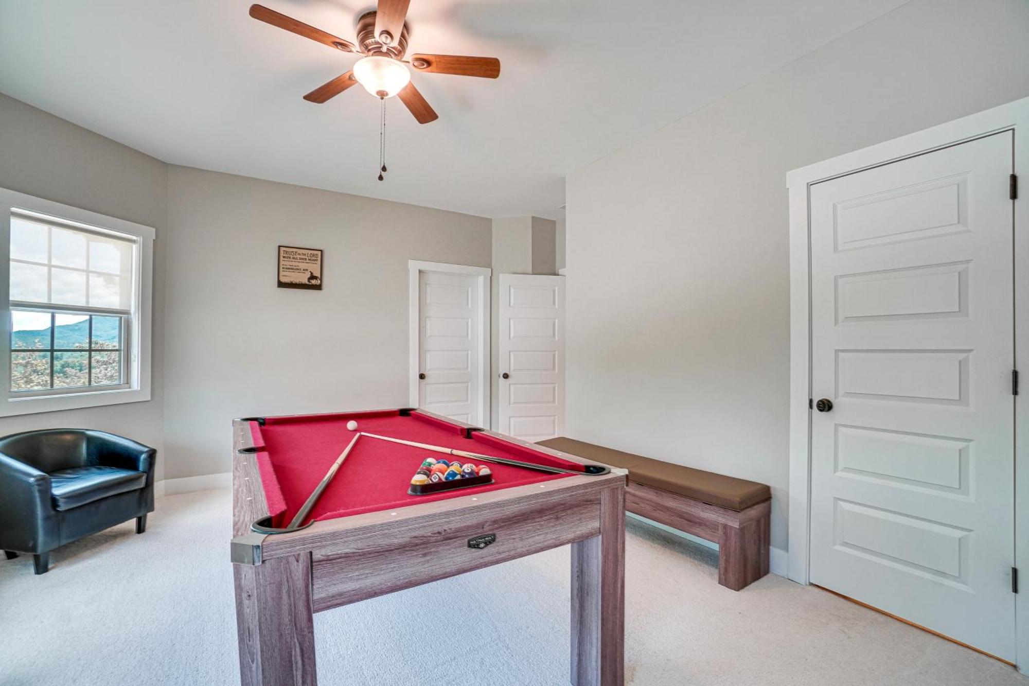 Stunning Helen Getaway With Hot Tub And Ev Charger! Villa Exterior photo